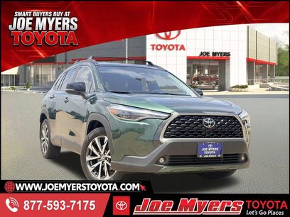 Used 2025 Toyota Corolla Cross XLE w/ Convenience Package
