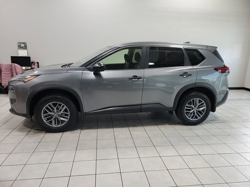 Used 2021 Nissan Rogue S image 14