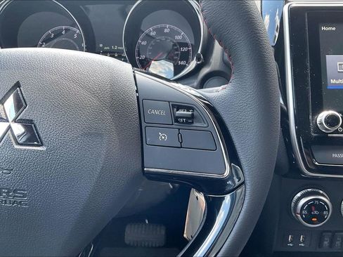 Used 2026 Mitsubishi Outlander Sport AWD image 18