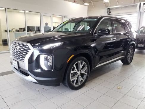 Used 2022 Hyundai Palisade SEL w/ 8P Bench Seat Package AWD/4WD image 2