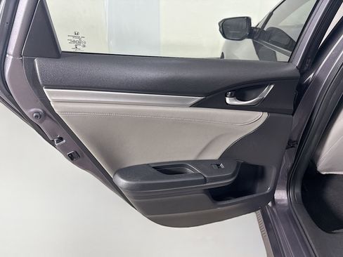 Used 2020 Honda Civic Touring image 26