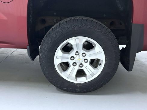 Used 2018 Chevrolet Silverado 1500 LT w/ All Star Edition image 22
