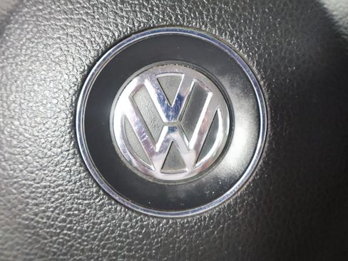 Used 2010 Volkswagen Jetta TDI FWD image 33