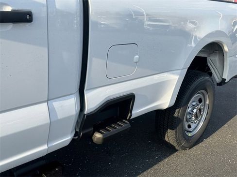 New 2026 Ford F350 XL w/ XL Chrome Package image 9