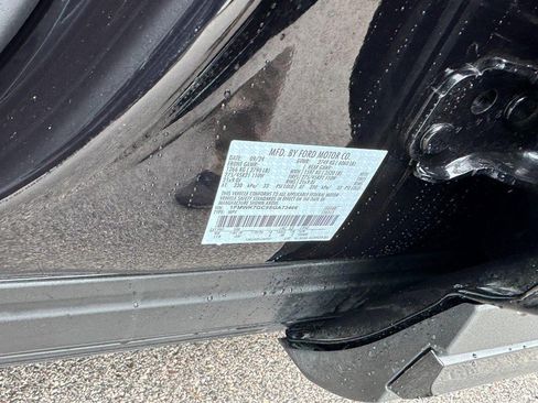 Used 2025 Ford Explorer ST image 28