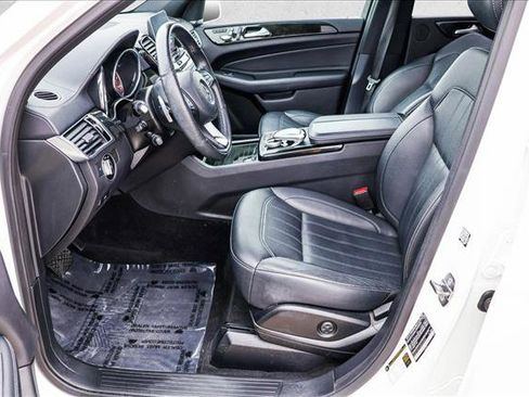 Used 2019 Mercedes-Benz GLS 450 4MATIC image 12