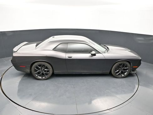 Used 2019 Dodge Challenger R/T w/ Driver Convenience Group image 26