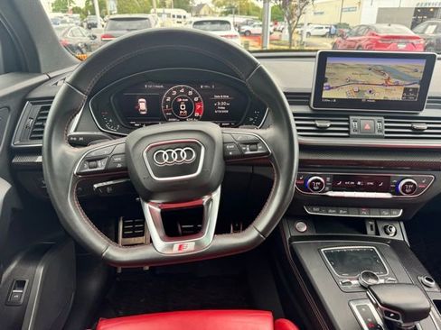 Used 2019 Audi SQ5 Premium Plus w/ Premium Plus Package AWD/4WD image 24