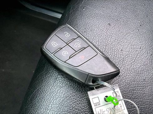 Used 2022 GMC Sierra 1500 Elevation image 11