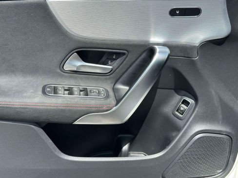 Certified 2022 Mercedes-Benz CLA 250 4MATIC image 14
