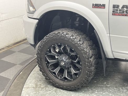 Used 2018 RAM 2500 Big Horn w/ Sport Appearance Group image 34