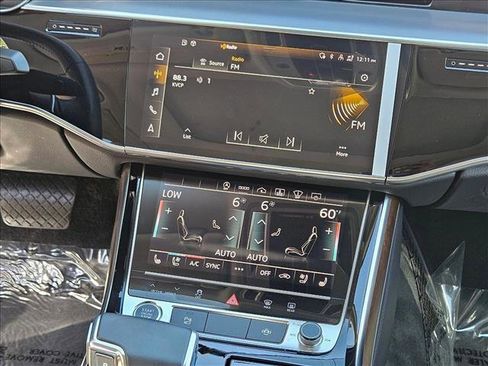 Used 2021 Audi A8 L 4.0T AWD/4WD image 16