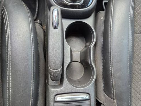 Used 2017 Buick Encore Preferred AWD/4WD image 28