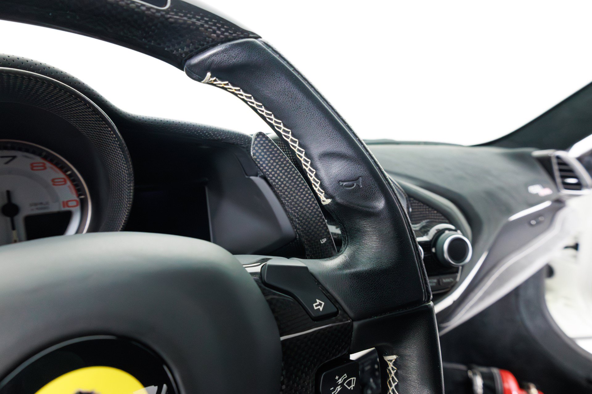 Used 2020 Ferrari 488 Pista Coupe RWD image 18