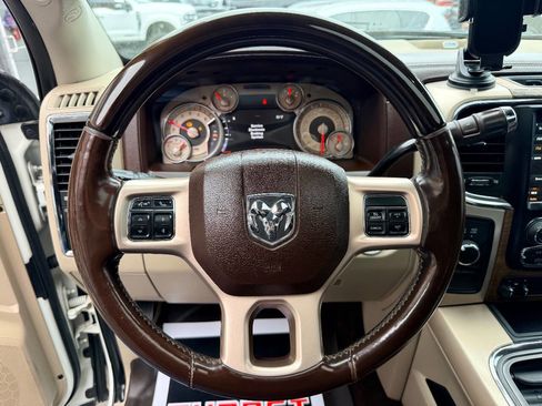 Used 2018 RAM 3500 Laramie Longhorn image 23