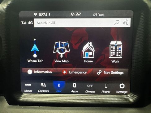 Used 2021 Jeep Gladiator Willys image 28