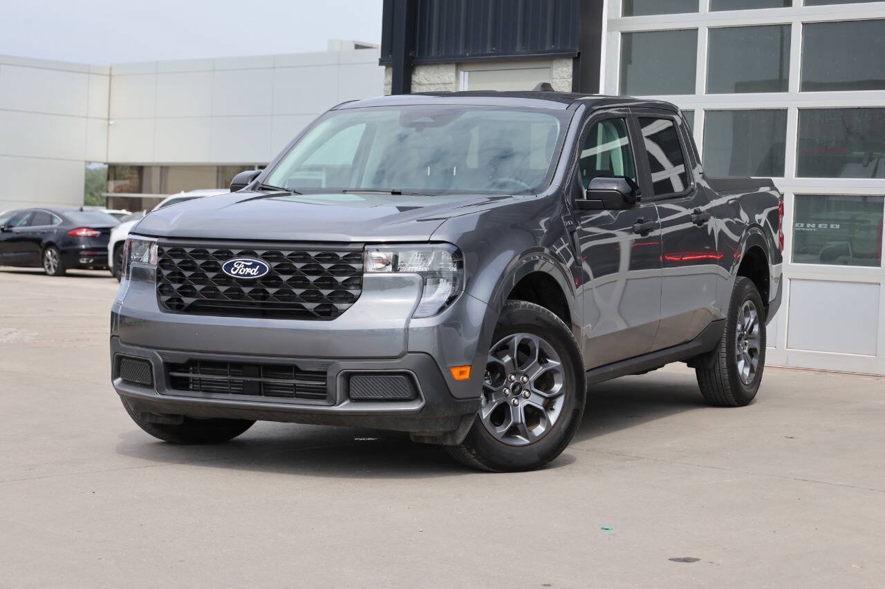 Used 2025 Ford Maverick XLT w/ XLT Luxury Package AWD/4WD image 3
