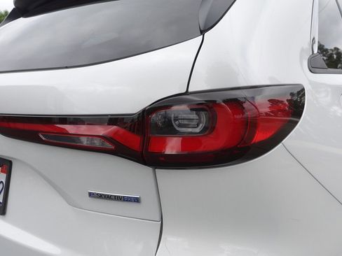 Used 2024 MAZDA CX-90 Plug-In Hybrid w/ Premium Plus AWD/4WD image 5