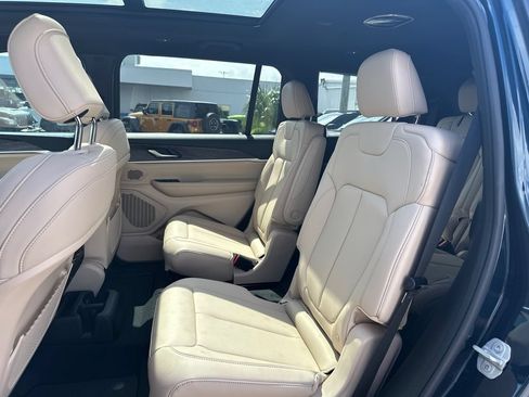 New 2026 Jeep Grand Cherokee L Limited w/ Limited Altitude Package RWD image 14