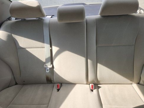 Used 2013 Toyota Corolla L image 18