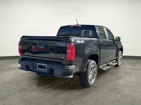 Used 2022 Chevrolet Colorado W/T w/ Custom Special Edition image 7