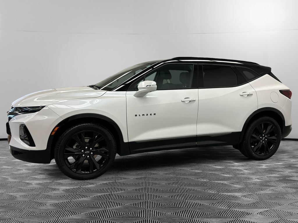 Used 2022 Chevrolet Blazer RS w/ Enhanced Convenience Package AWD/4WD image 2