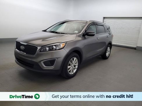 Used 2018 Kia Sorento AWD image 1
