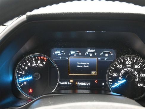 Used 2016 Ford F150 Lariat w/ Equipment Group 502A Luxury image 12