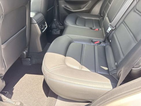Certified 2025 MAZDA CX-5 AWD 2.5 S w/ Preferred Package image 19