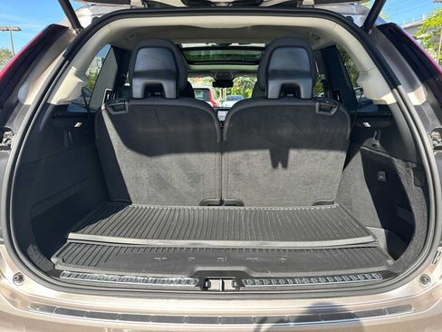 Used 2026 Volvo XC90 B6 Core w/ Protection Package Premier AWD/4WD image 14