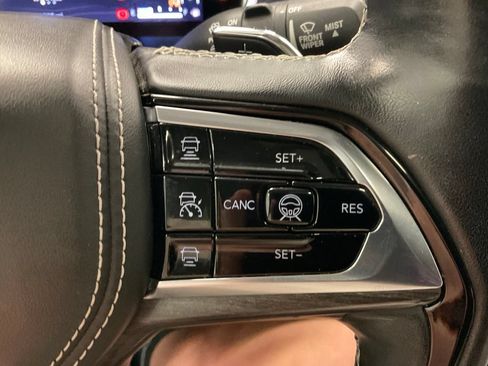 Used 2021 Jeep Grand Cherokee L Overland w/ Advanced Protech Group III AWD/4WD image 20