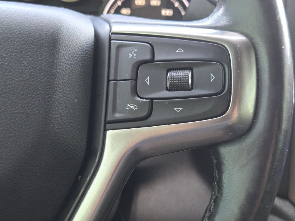 Used 2021 Chevrolet Silverado 1500 LT AWD/4WD image 24