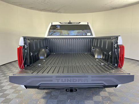 Used 2024 Toyota Tundra SR5 w/ SR5 Premium Package image 33
