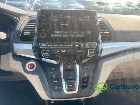 Used 2021 Honda Odyssey EX image 14