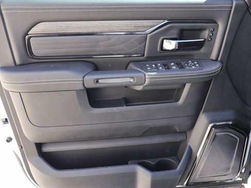 New 2026 RAM 2500 Limited AWD/4WD image 7