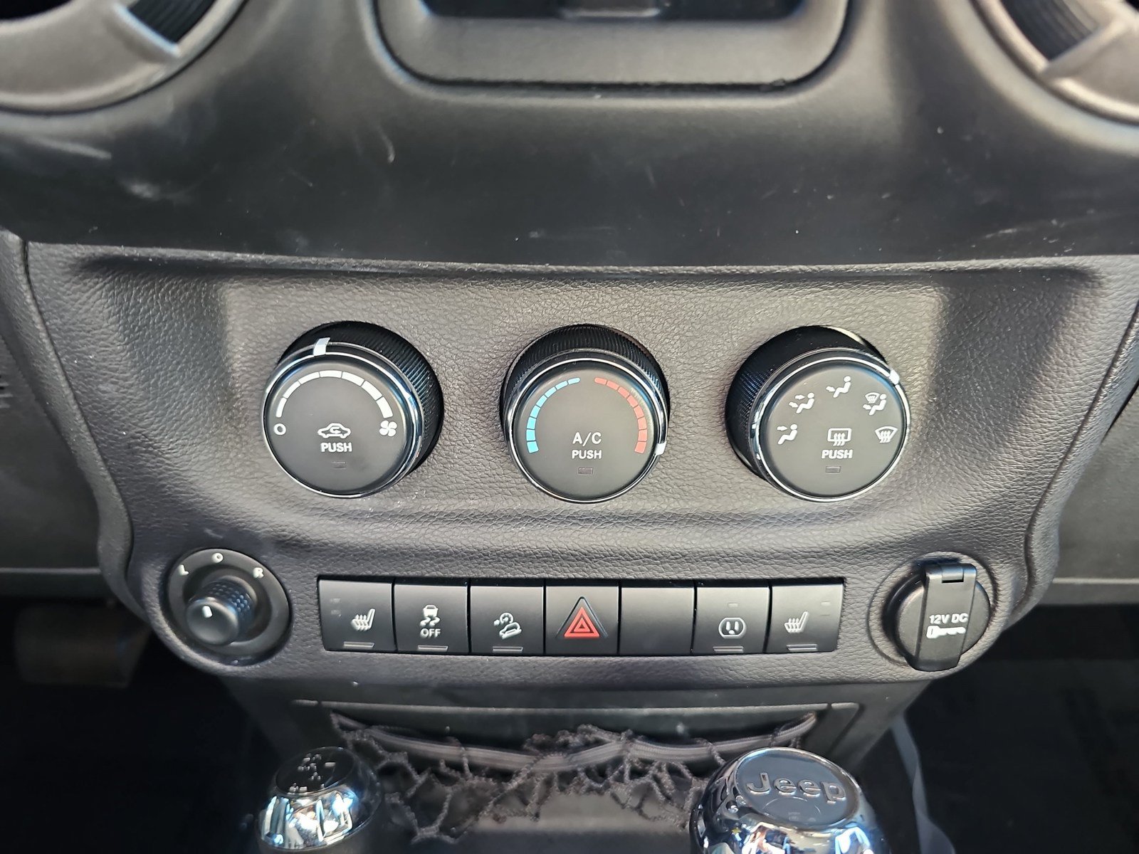 Used 2017 Jeep Wrangler Unlimited Sport w/ Quick Order Package 24S AWD/4WD image 20