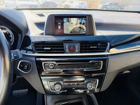 Used 2018 BMW X1 sDrive28i image 12