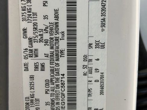 Used 2016 Ford F150 Platinum w/ Equipment Group 701A Luxury image 33