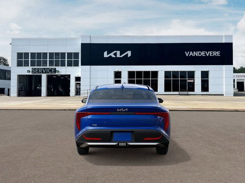 New 2025 Kia K4 LX image 5
