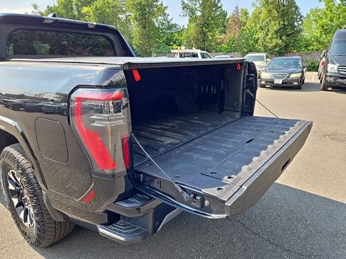 Used 2026 GMC Sierra EV AT4 AWD/4WD image 59