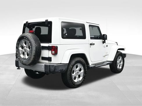 Used 2014 Jeep Wrangler Sahara w/ Dual Top Group AWD/4WD image 5