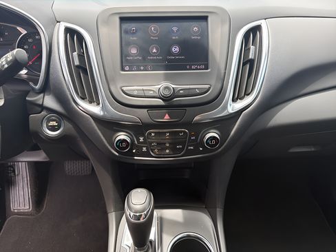 Used 2021 Chevrolet Equinox LT FWD image 37