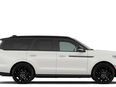 New 2026 Lincoln Navigator Black Label AWD/4WD image 28