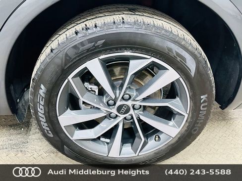 Certified 2023 Audi Q5 2.0T Premium Plus w/ Premium Plus Package AWD/4WD image 37