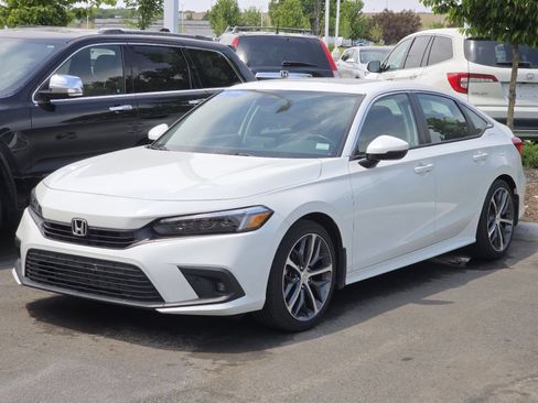 Certified 2023 Honda Civic Touring image 8