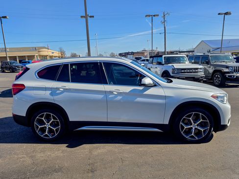 Used 2018 BMW X1 xDrive28i w/ Premium Package image 13