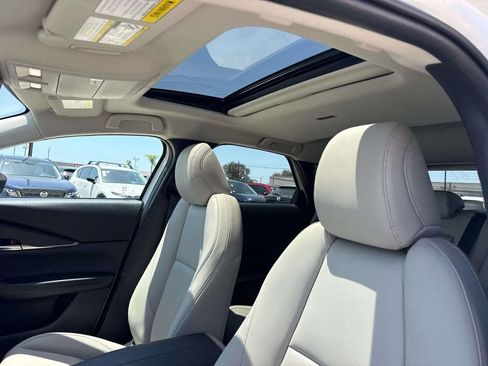 Certified 2025 MAZDA CX-30 AWD 2.5 S w/ Preferred Package image 28