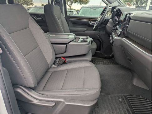 Certified 2025 Chevrolet Silverado 1500 LT w/ Safety Package image 26