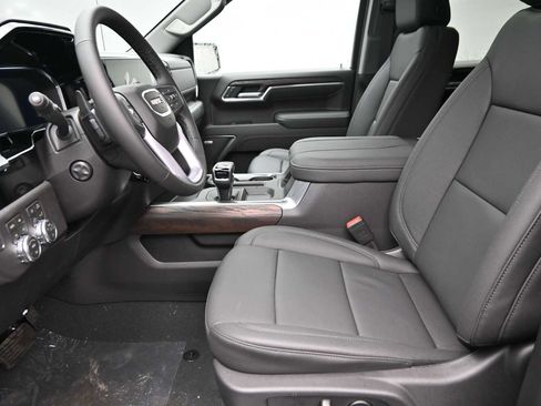 New 2026 GMC Sierra 1500 SLT w/ SLT Premium Plus Package image 9