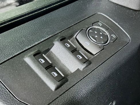 Certified 2019 Ford F150 XLT w/ Equipment Group 302A Luxury image 30